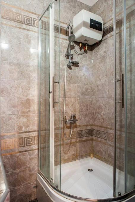 Apartment On Lenina 9 Минск Екстериор снимка